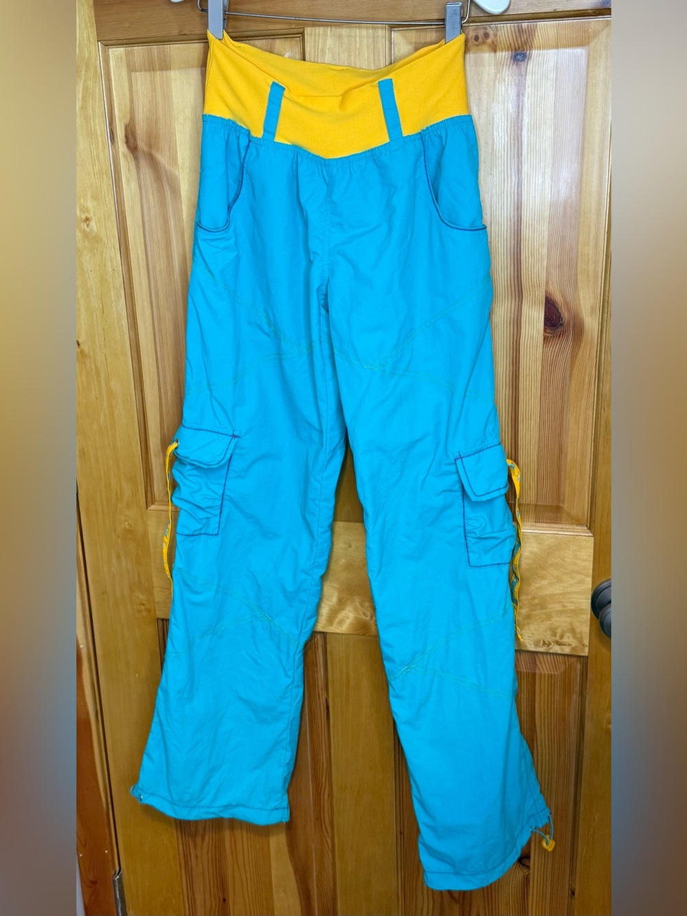 Zumba Cargo Pants Medium